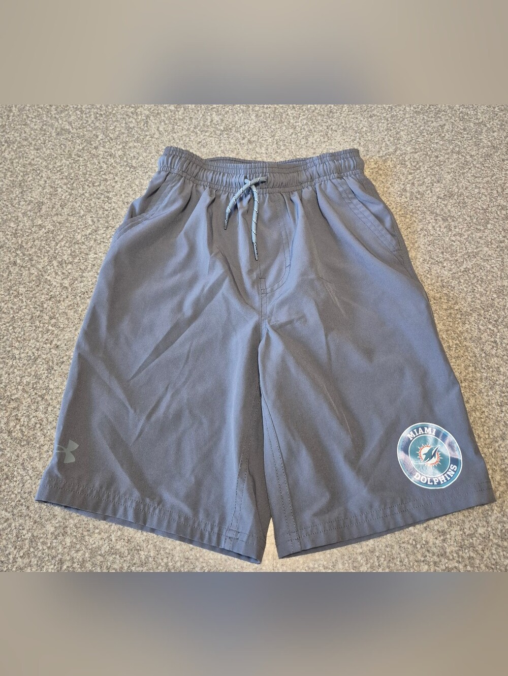 Boys Under Armour Miami Dolphins Shorts Size Medium